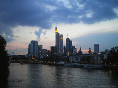 2009-07-02_Frankfurt-Skyline-Abend